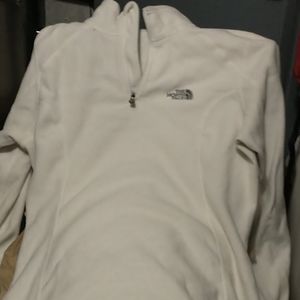 White hoodie w/ long sleeve